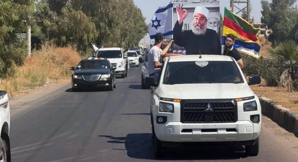 أبناء الجولان المحتل يرفضون تصريحات حكمت الهجري بشأن إسرائيل