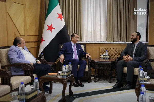 محافظ حلب يبحث مع السفير الأردني سبل تعزيز التعاون التنموي