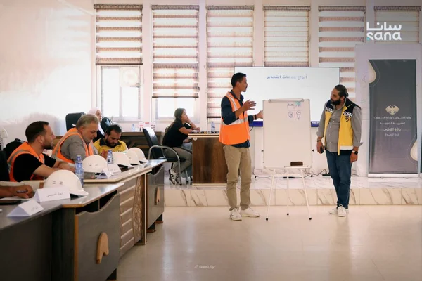 دورة تدريبية في درعا للتعريف بمخاطر مخلفات الحرب المتفجرة