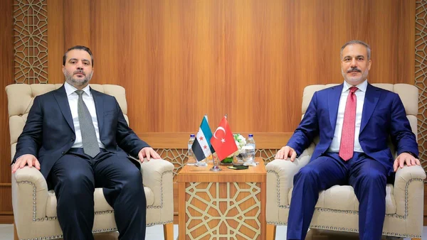 وزير الخارجية السوري يلتقي نظيره التركي في أنقرة الخميس لبحث ملفات الاستقرار والأمن