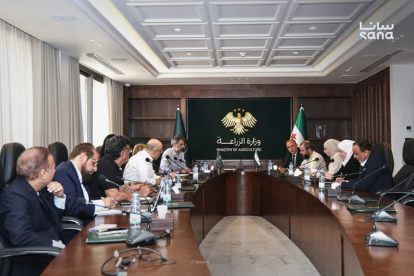 وزارة الزراعة تبحث مع إيفاد تطوير التنمية الريفية بسوريا