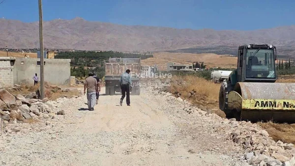 بدء أعمال إنشاء وتأهيل طرق زراعية جديدة في محافظة القنيطرة