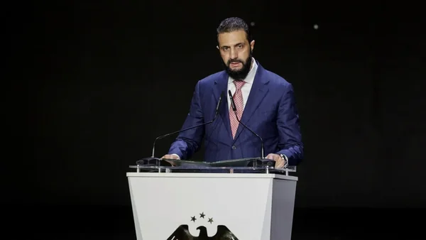أحمد الشرع يوجه موارد سوريا لبناء القدرات العسكرية والأسلحة