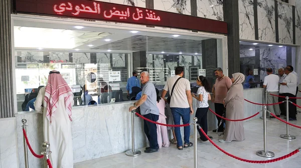 تسجيل عبور 100 ألف مسافر عبر منفذ تل أبيض الحدودي