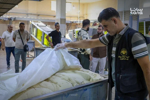 تنظيم 357 ضبطاً تموينياً بحق فعاليات تجارية بريف دمشق