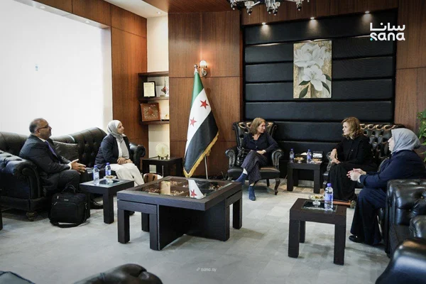 مباحثات سورية مع منظمة العمل الدولية لدعم إنهاء المخيمات