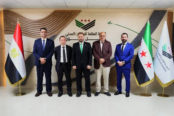 قرب استئناف الرحلات الجوية المباشرة بين القاهرة ودمشق