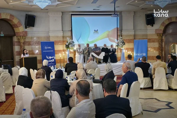 ملتقى صحي في حماة لتعزيز فوائد الإرضاع الوالدي الطبيعي