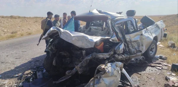 مصرع 5 مدنيين وإصابة 3 آخرين في حادث سير على طريق الطبقة – أثريا