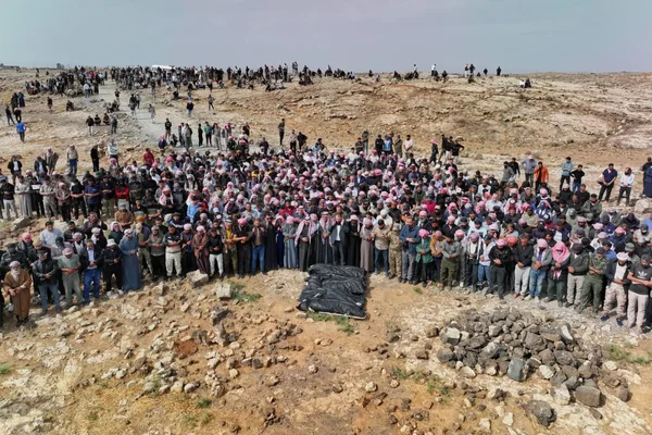 مقتل سبعة أشخاص بينهم أطفال بضربات جوية أردنية بسوريا