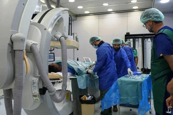 مركز القثطرة القلبية في درعا يُجري عمليات نوعية بنجاح