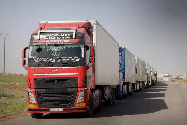 السعودية تقدم تسهيلات للشاحنات السورية لدعم حركة التبادل التجاري