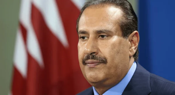 حمد بن جاسم يشيد بـ"ذكاء" الحكومة السورية في التعامل مع التحديات