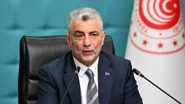 وزير التجارة التركي يعلن استهداف 10 مليارات دولار تبادلاً مع سوريا