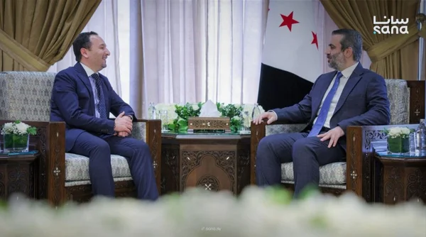 وزير الخارجية السوري يبحث تعزيز التنسيق مع القائم بأعمال السفارة المصرية