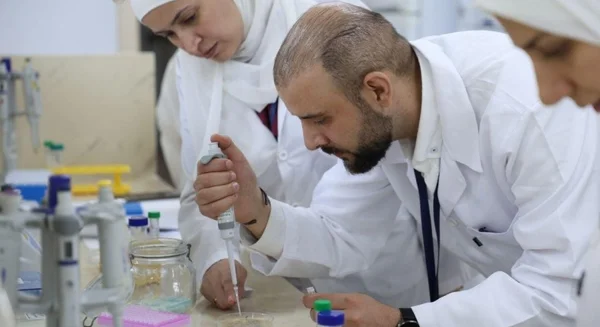 أبحاث جينية سورية لدراسة الأمراض الوراثية والسرطانية المنتشرة