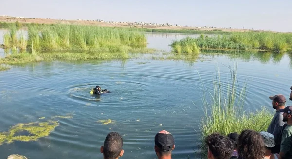 انتشال جثمان شاب غرق في نهر الفرات شرقي حلب