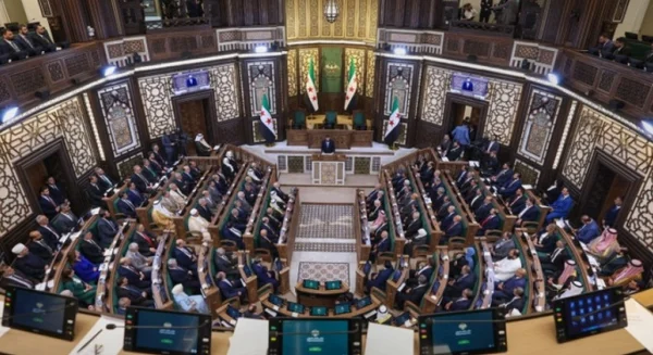 مجلس الشعب يصوت لإلغاء قانون استيلاء التربية على العقارات