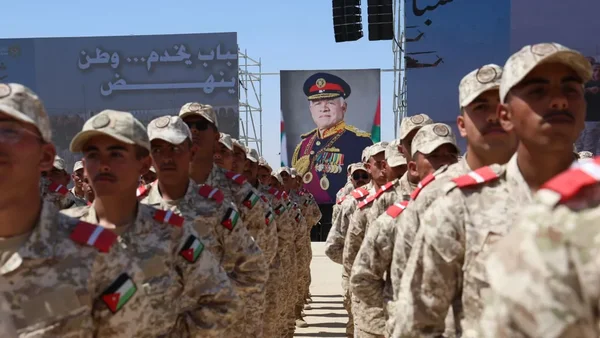 تعزيز التنسيق العسكري السوري الأردني لضبط أمن الحدود