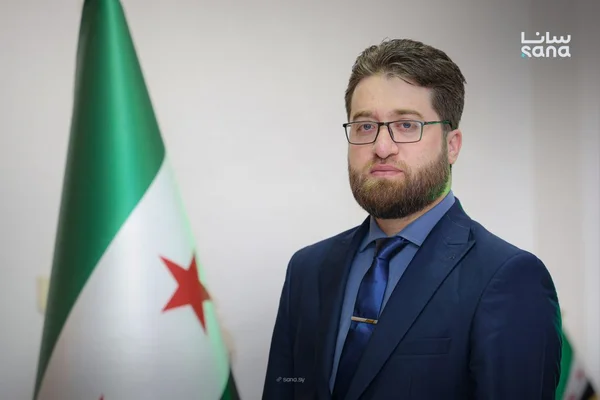 التأمينات الاجتماعية تسجل آلاف العمال والمنشآت الجديدة في سوريا