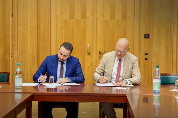 انضمام سوريا إلى منظمة آيرينا لتعزيز التعاون الدبلوماسي والاقتصادي