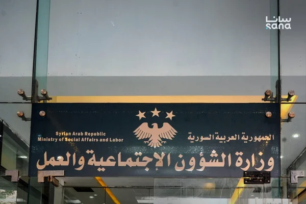تشكيل فريق حكومي لمتابعة شؤون العائدين وسكان المخيمات بالحسكة