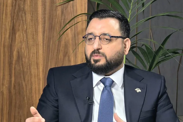 سوريا: تفكيك إرث المال والسلطة والشبكات الاقتصادية للنظام السابق