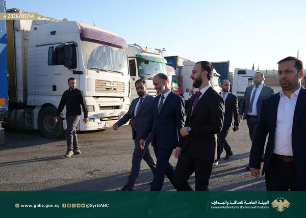 رئيس هيئة المنافذ يتفقد سير العمل بمعبر جديدة يابوس الحدودي