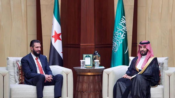 دمشق تؤكد دعمها للسعودية وتنفي خطط فتح جبهات عسكرية جديدة في اليمن