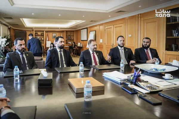 مباحثات سورية لبنانية لتعزيز التعاون في قطاع الطيران والملاحة الجوية