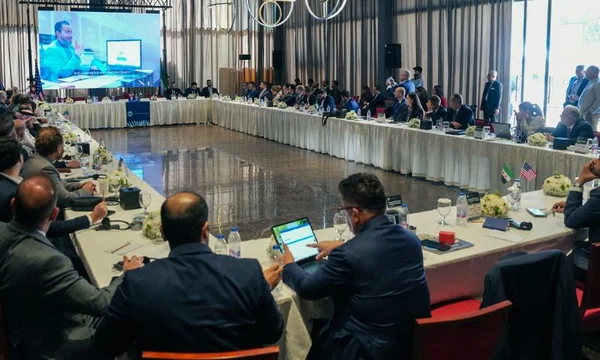 أستراليا تجدد عقوباتها على إبراهيم سكرية مدير الصندوق السيادي السوري