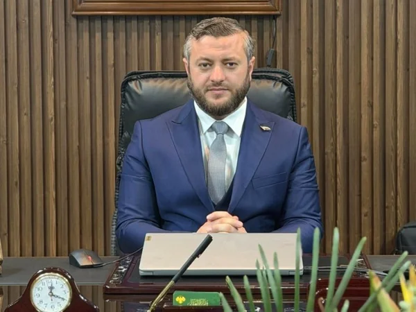 الفريق الرئاسي بالحسكة يعلن بدء التنفيذ الفعلي لدمج قسد ضمن مؤسسات الدولة