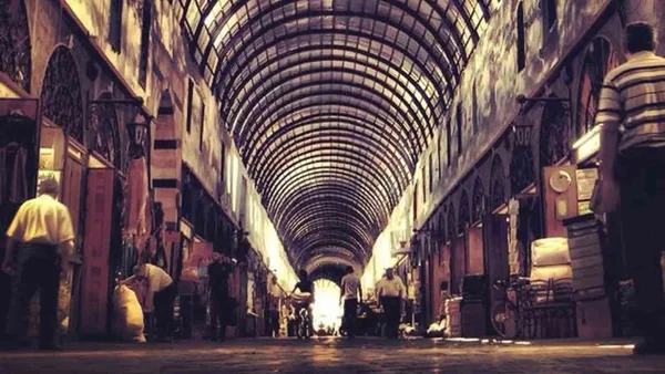غرفة تجارة دمشق تبحث سبل تطوير أسواق دمشق القديمة اقتصادياً