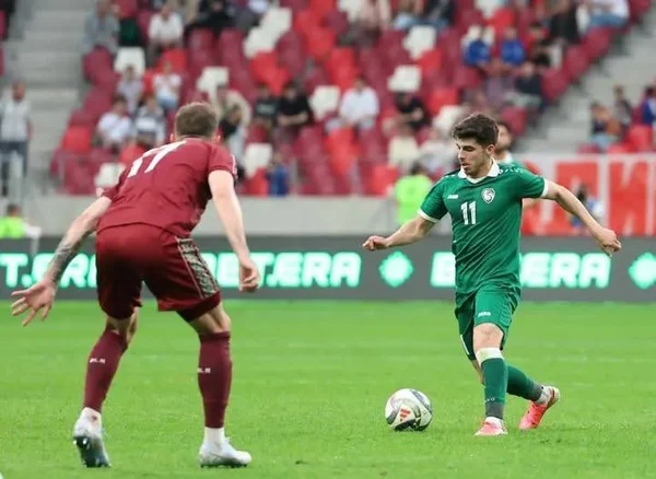 الاتحاد السوري لكرة القدم يوقف اللاعب عمر رمضان رسمياً