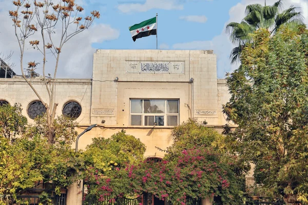 وزارة الصحة السورية تلزم التطبيقات الطبية بضرورة الحصول على تراخيص
