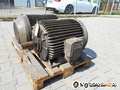 30 kw 980 ford. EVIG villanymotor (azonosító: 1834) tipus: RZ225M6 