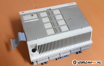 Plc modul ABB Dsdi 451 digitális bővítő egység /ax207