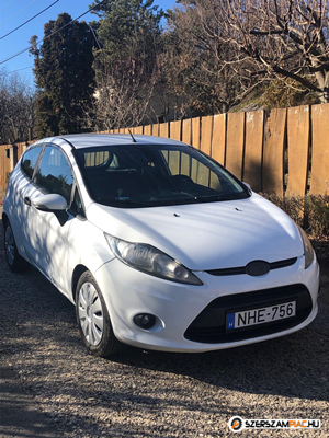 Ford Fiesta 1.4 TDCi 2012-es, 2 személyes kisteher, szép állapotban eladó