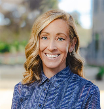 Lauren Milbourne headshot
