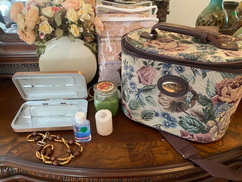 Floral Vanity Case, Bedding, and Assorted Home Decor Items