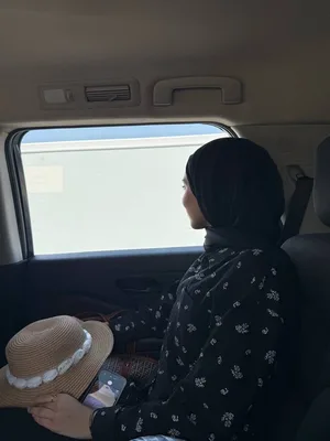 حنين غسان - الأطباء
