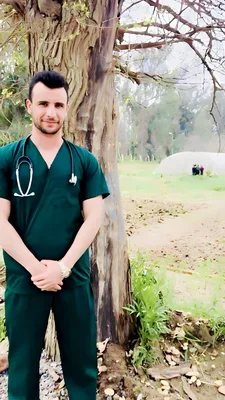 الممرض الجامعي محمد احمد الزبيدي