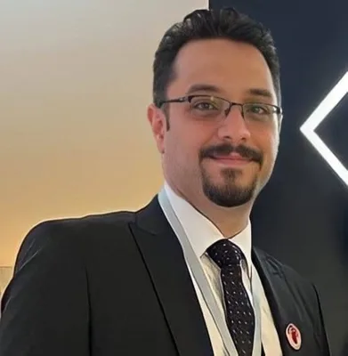 محمد كامل القيم