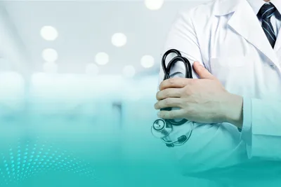 دكتور صالح مهدي عبد العزيز - طب المجتمع وطب عام