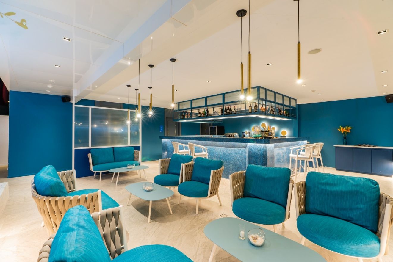 Kloud Beach Bar
