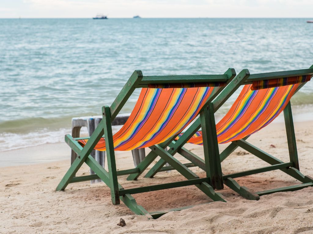 ชายหาด พัทยา สวย ๆ