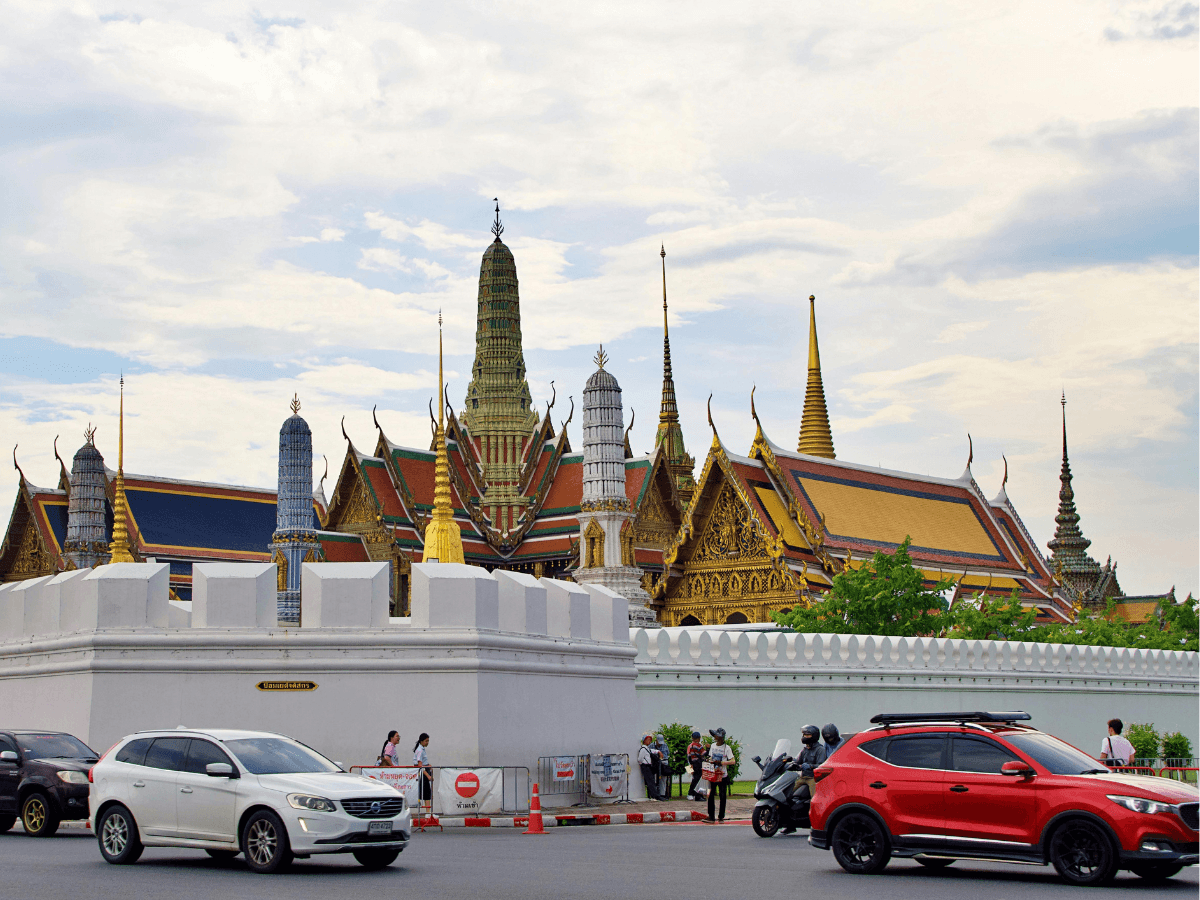 เดินทางจากสนามบิน กรุงเทพ