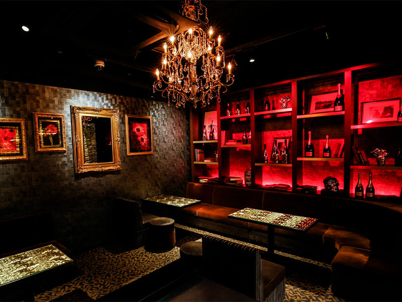 大阪_キタ_CLUB LISBOA(リスボア)_黒服求人_店内1