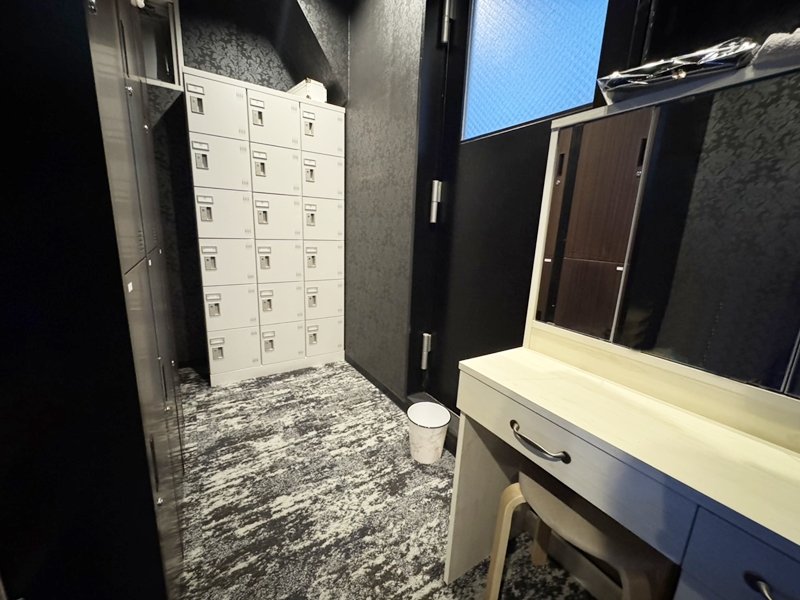 埼玉_大宮_Club　詩季(シキ)_体入求人_バックルーム1