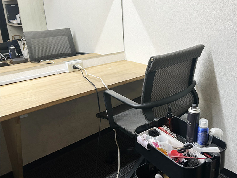 東京_上野_湯島熟(ユシマジュク)_体入求人_バックルーム1